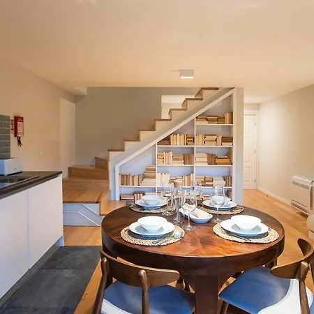 Almada 151 Apartment *