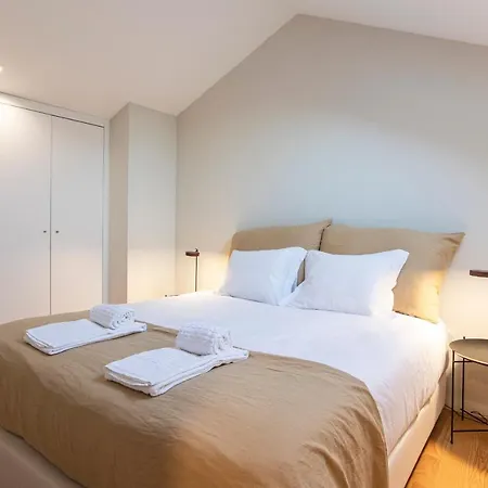 Apartment Almada 151