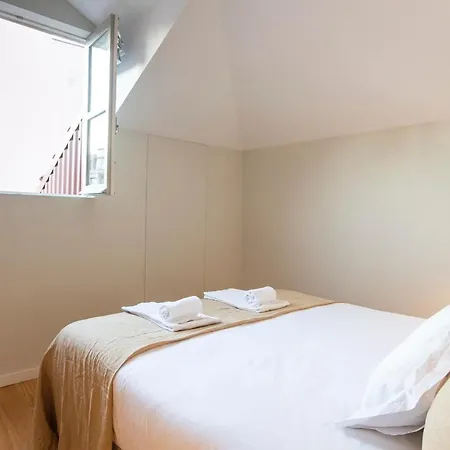 Apartment Almada 151
