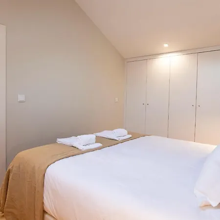 Almada 151 Apartment Porto